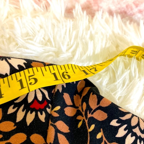 LANDS’ END Size 12P Stretchy Sheath Dress BROWN BLACK CREAM FLORAL EUC - Picture 9 of 13